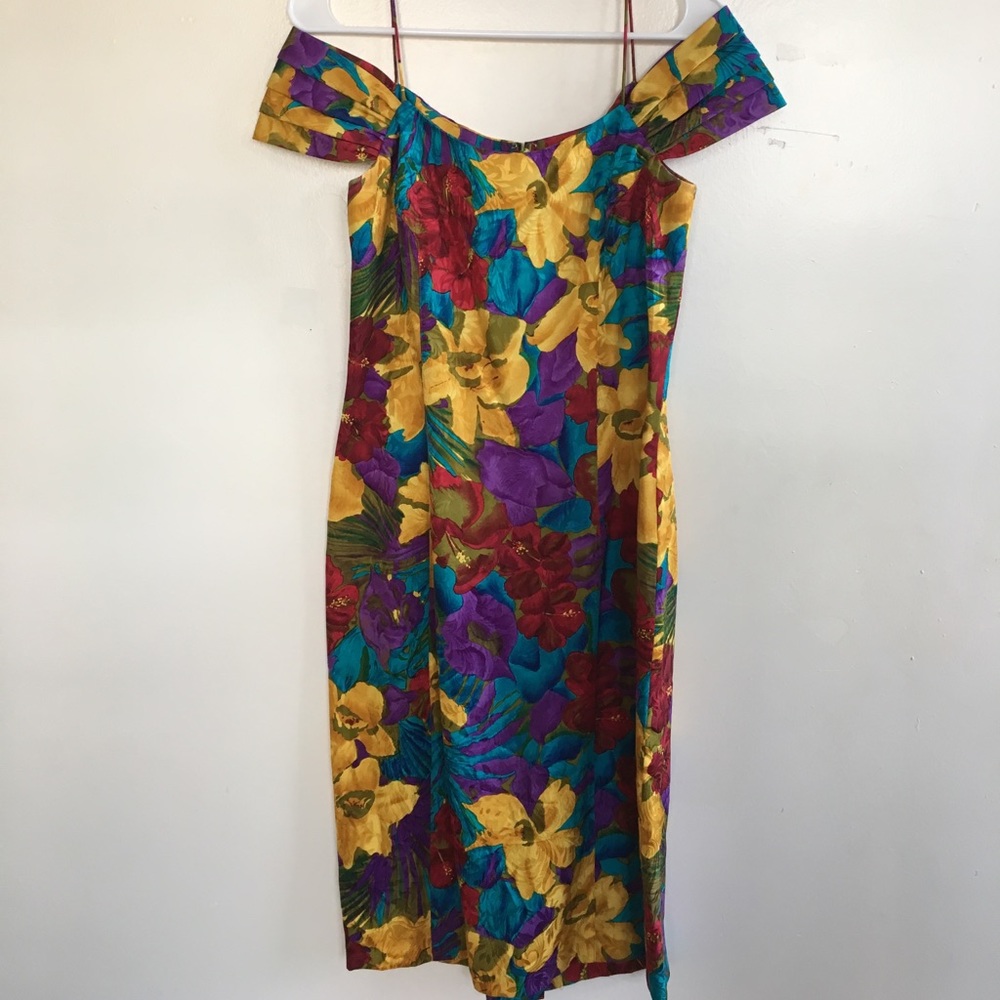 Vintage Gillian 100% Silk Dress